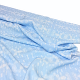 Viskose hellblau mit weiß